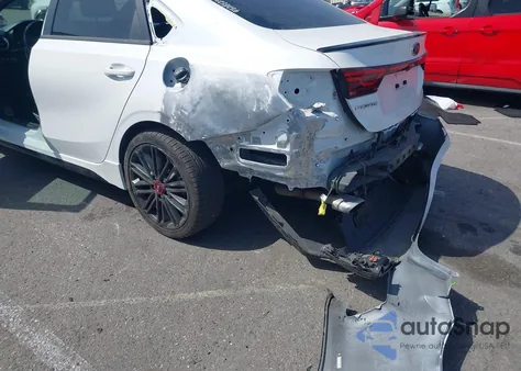 2021 Kia Forte Gt z USA, uszkodzony, nr VIN 3KPF44AC4ME314732